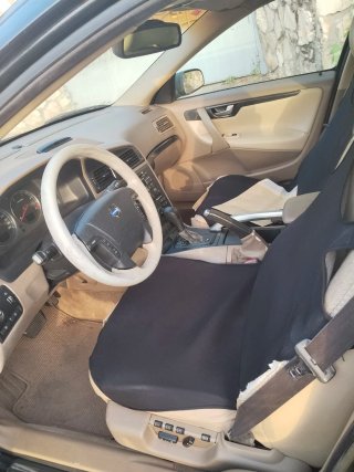 Volvo XC70 2004