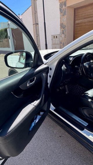 Infiniti QX70 2013