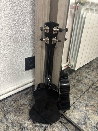 Ukelele Martin Smith Negra