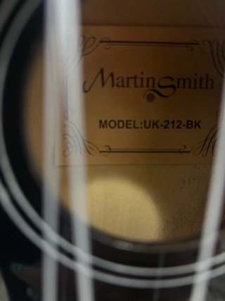 Ukelele Martin Smith Negra