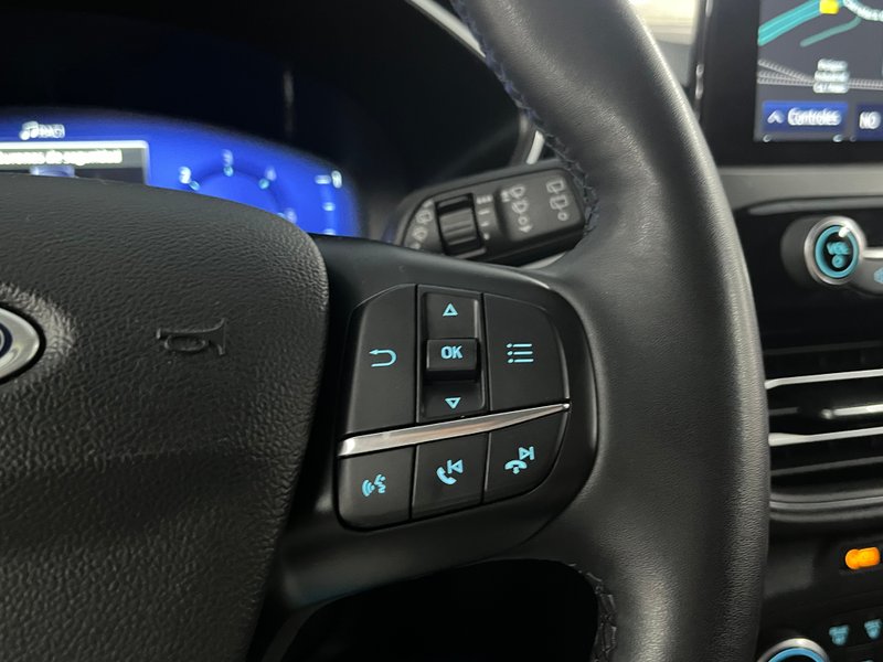 Ford Kuga 2022, foto 17