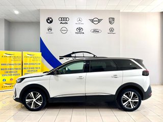 Peugeot 5008 2022