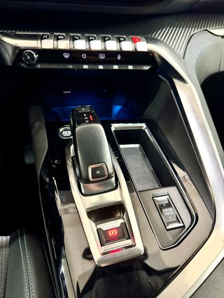 Peugeot 5008 2022