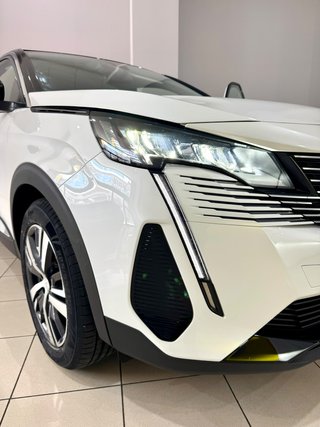 Peugeot 5008 2022