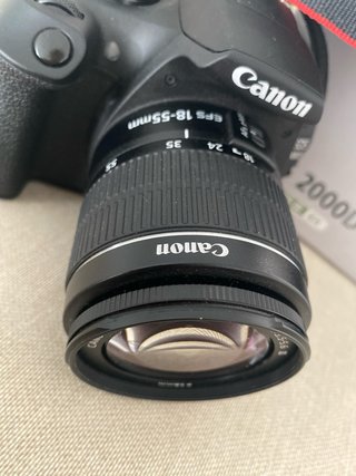 Canon EOS 2000D Kit EF-S 18-55mm