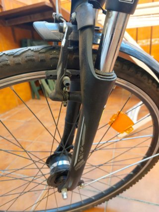 Bicicleta Orbea Negra con Bolsa