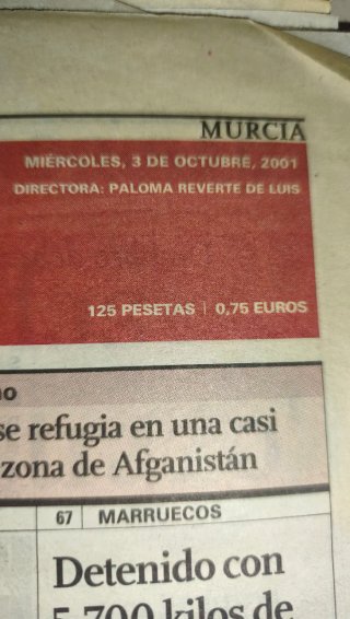 Periódico El País - 16 Nov 2001
