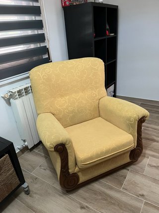 Sillón orejero tela estampado