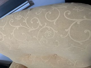 Sillón orejero tela estampado