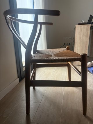 Silla Diseño Wishbone Madera y Rattan