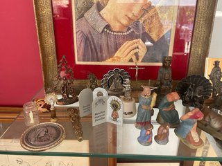 Figuras religiosas: Santos, Cristos, Vírgenes