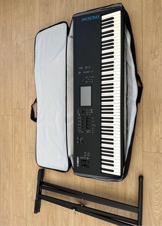 Yamaha MODX8 Teclado Sintetizador