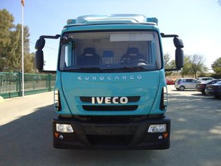 Iveco EUROCARGO ML120 E25-CAMIONES FURGONES