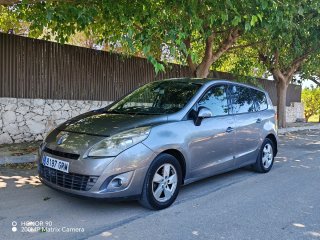 Renault Grand Scenic 2010