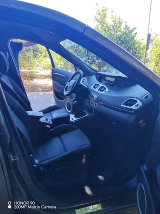 Renault Grand Scenic 2010