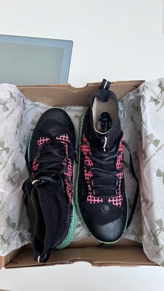 Zapatillas Under Armour Trail Running Negras Verde