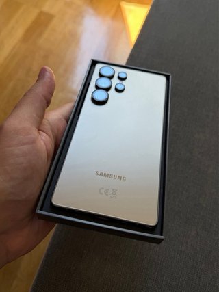 Samsung Galaxy S25 Ultra 256GB