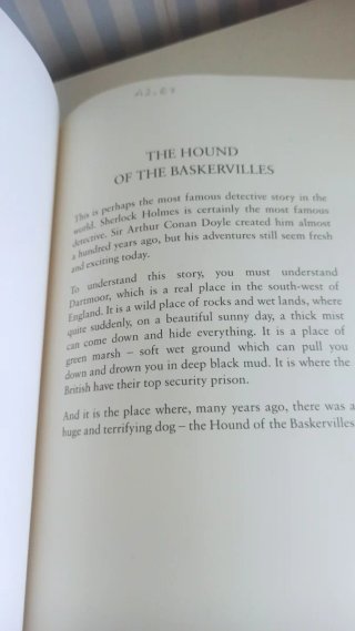 Oxford Bookworms Library: Stage 4: The Hound of...
