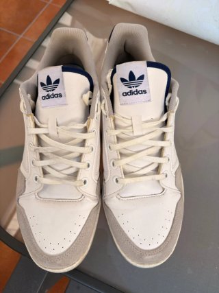 Adidas Zapatillas Blancas y Grises