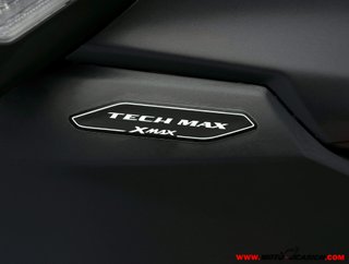 YAMAHA X-MAX 300 TECH MAX -APTA A2- GARANTÍA OFICIAL