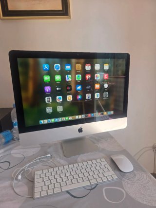 iMac Retina 4K 21.5 Muy Poco Uso