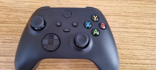 Mando Xbox Series X/S Negro + Cable USB-C