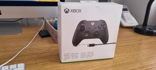 Mando Xbox Series X/S Negro + Cable USB-C