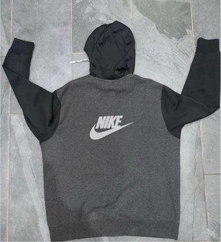 Felpa Nike con cerniera