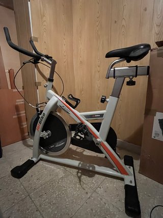 Bici Spinning BH Fitness MKT Jet Bike.