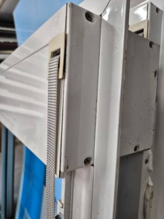 Ventana Oscilobatiente RPT 2 Hojas