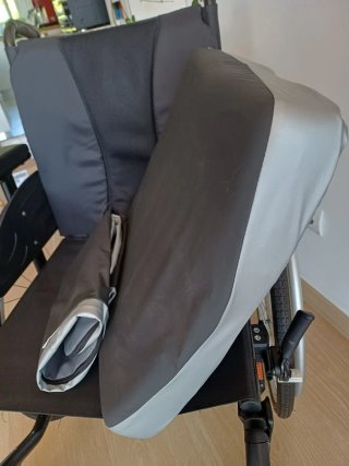 Silla de ruedas Invacare Action3 NG