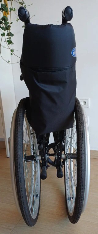 Silla de ruedas Invacare Action3 NG