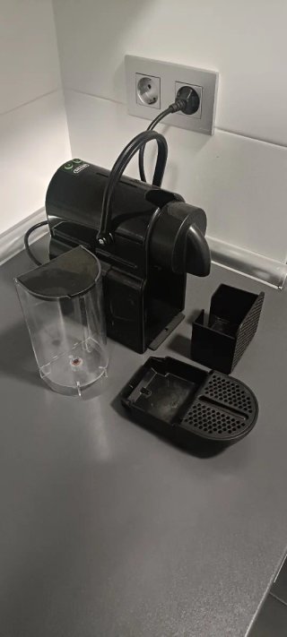Cafetera Nespresso De'Longhi Inissia Negra