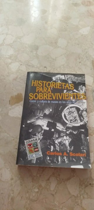 Cianuro espumoso + 3 libros