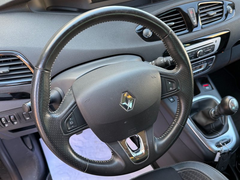 Renault Scénic 2016, foto 8