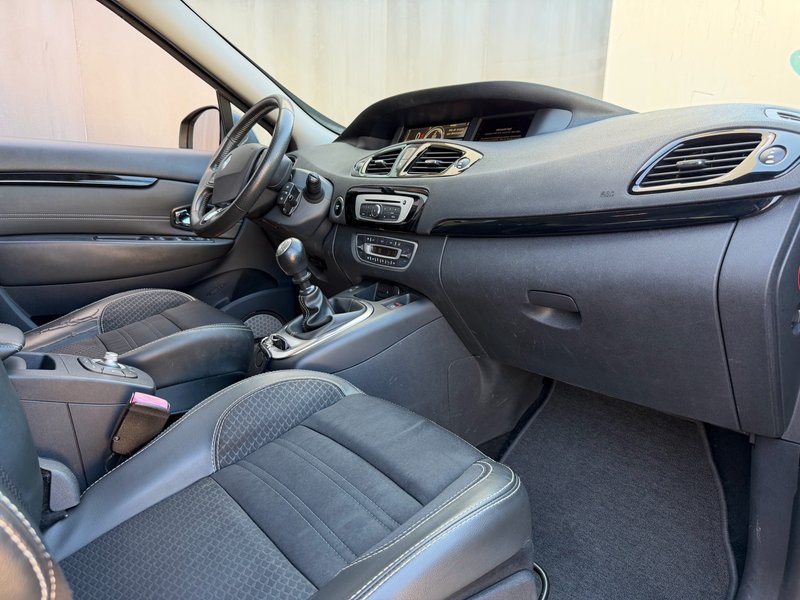 Renault Scénic 2016, foto 9