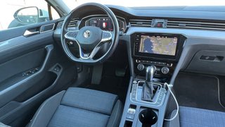 Volkswagen Passat GTE R-line