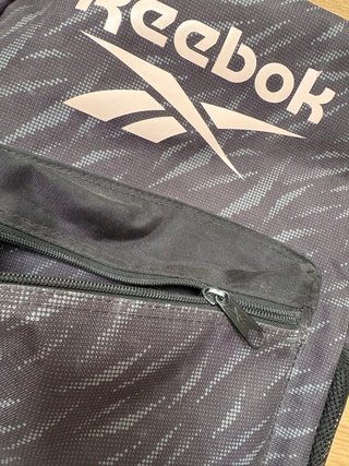 Mochila Reebok Negra Estampada