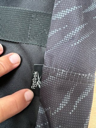 Mochila Reebok Negra Estampada