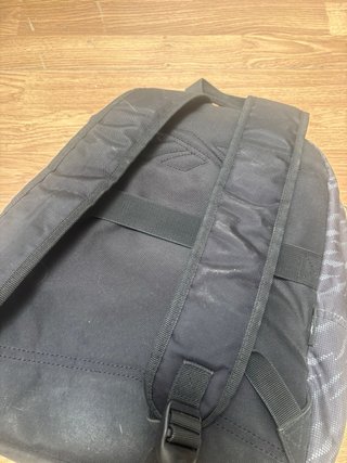 Mochila Reebok Negra Estampada