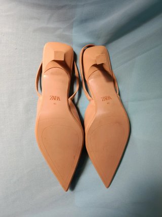 Zapatos Zara Salón Beige Talla 40