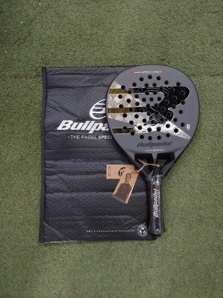 Pala de pádel Bullpadel - Hack 04 Hybrid 2026