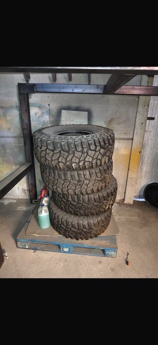 Neumaticos con llanta cooper stt pro