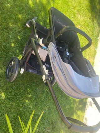 Bugaboo Fox 2 Silla Paseo + Capazo