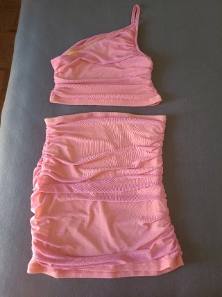 Conjunto Top y Falda Rosa Talla S