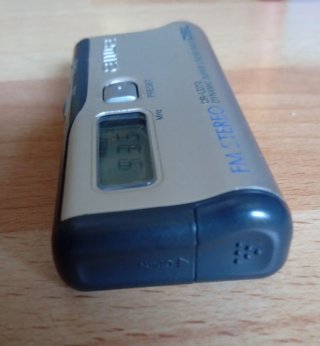 Radio bolsillo Aiwa CR-LD70