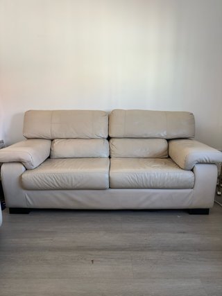 Sofá 2 plazas piel beige claro