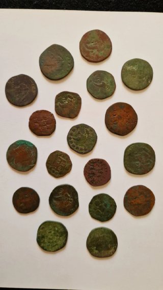 Lotto 19 monete periodo vicereame napoletano