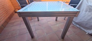 Mesa y 4 Sillas Terraza Metal y Cristal