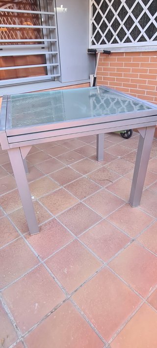 Mesa y 4 Sillas Terraza Metal y Cristal